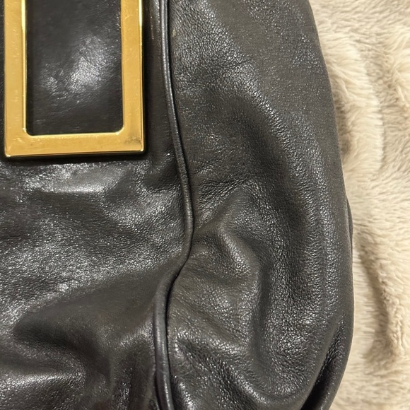 Authentic Chloé Ethel Black Leather Handbag with Gold Hardware - Picture 9 of 16
